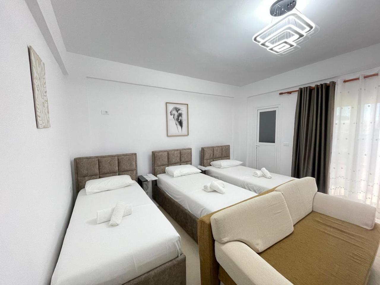 Apartment Hysa Studio's &