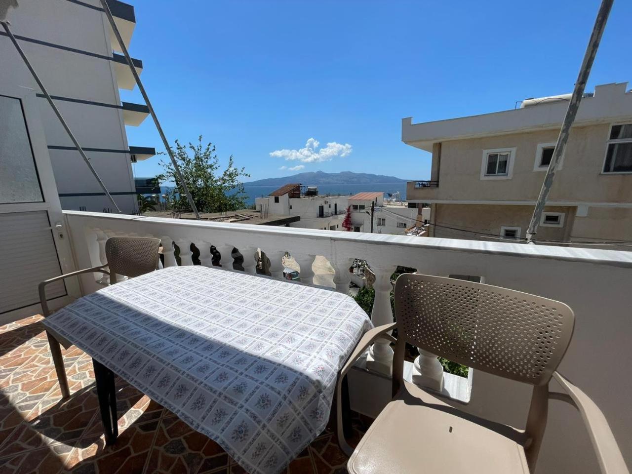 Hysa Studio's & * Sarandë