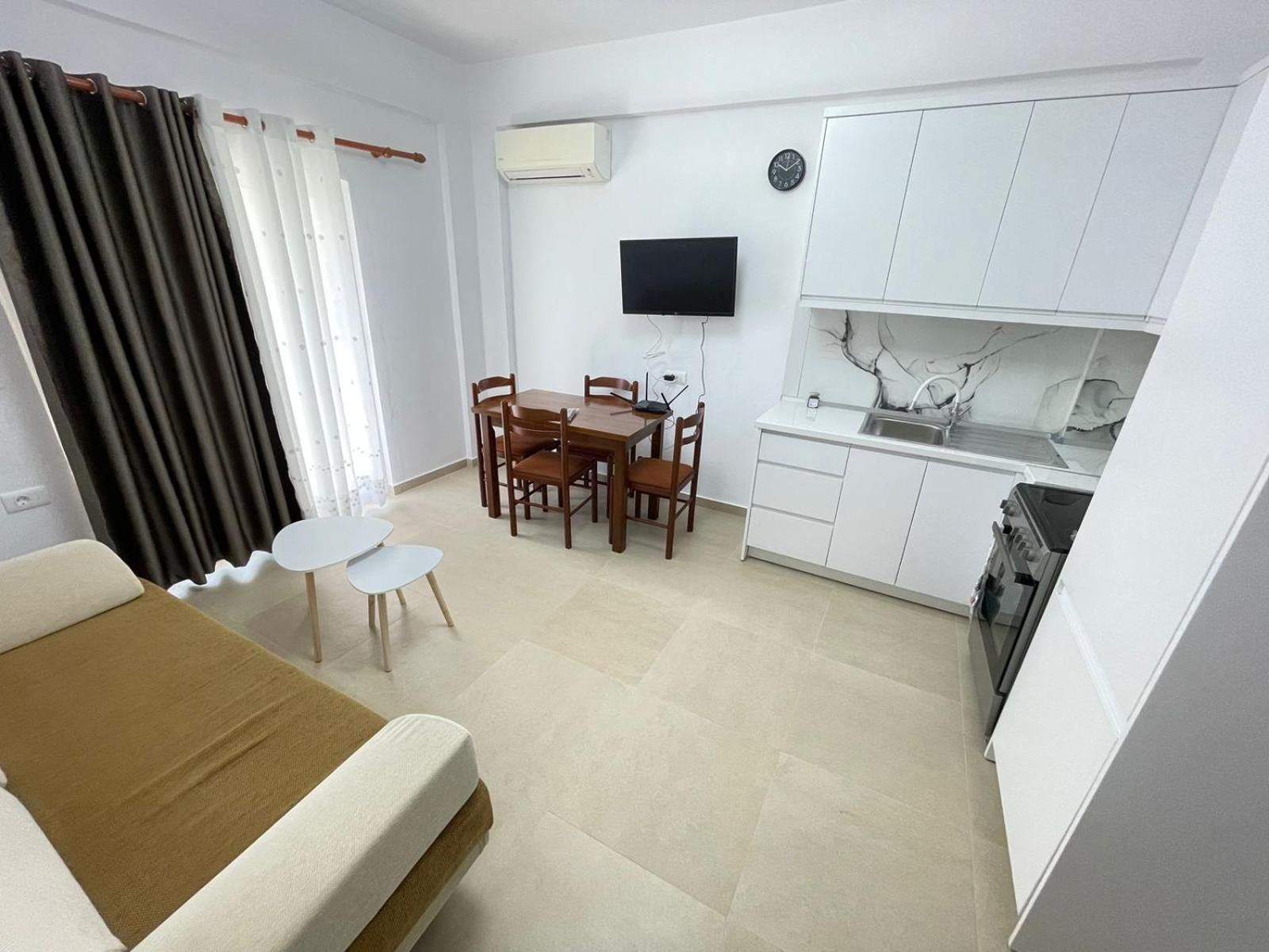 Apartment Hysa Studio's &